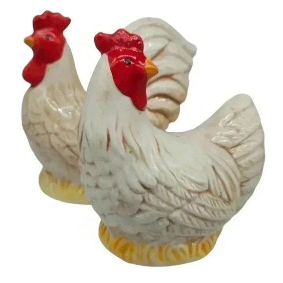 COPY - Ceramic Rooster & Hen Salt & Pepper Shakers-White W/Red Crest - Picture 1 of 8